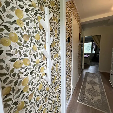 Kaisla - Kaunis Jaervimaisemalla Lägenhet *