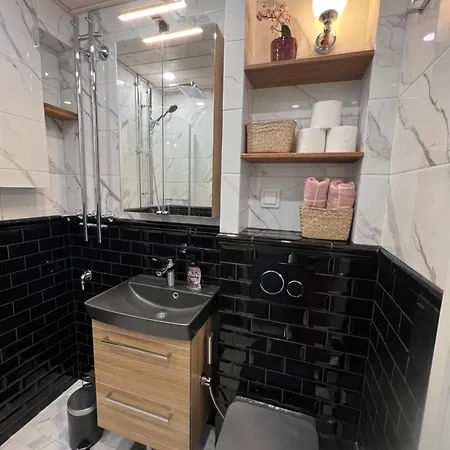 Kaisla - Kaunis Jaervimaisemalla *