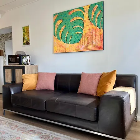 Kaisla - Kaunis Jaervimaisemalla Apartmán *