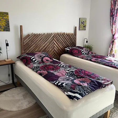 Kaisla - Kaunis Jaervimaisemalla Apartmán